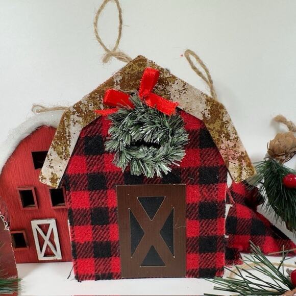 Christmas Plaid Ornaments Lot/Bundle Barns-Reindeer-Trees-Wreath-Holiday - Picture 11 of 16